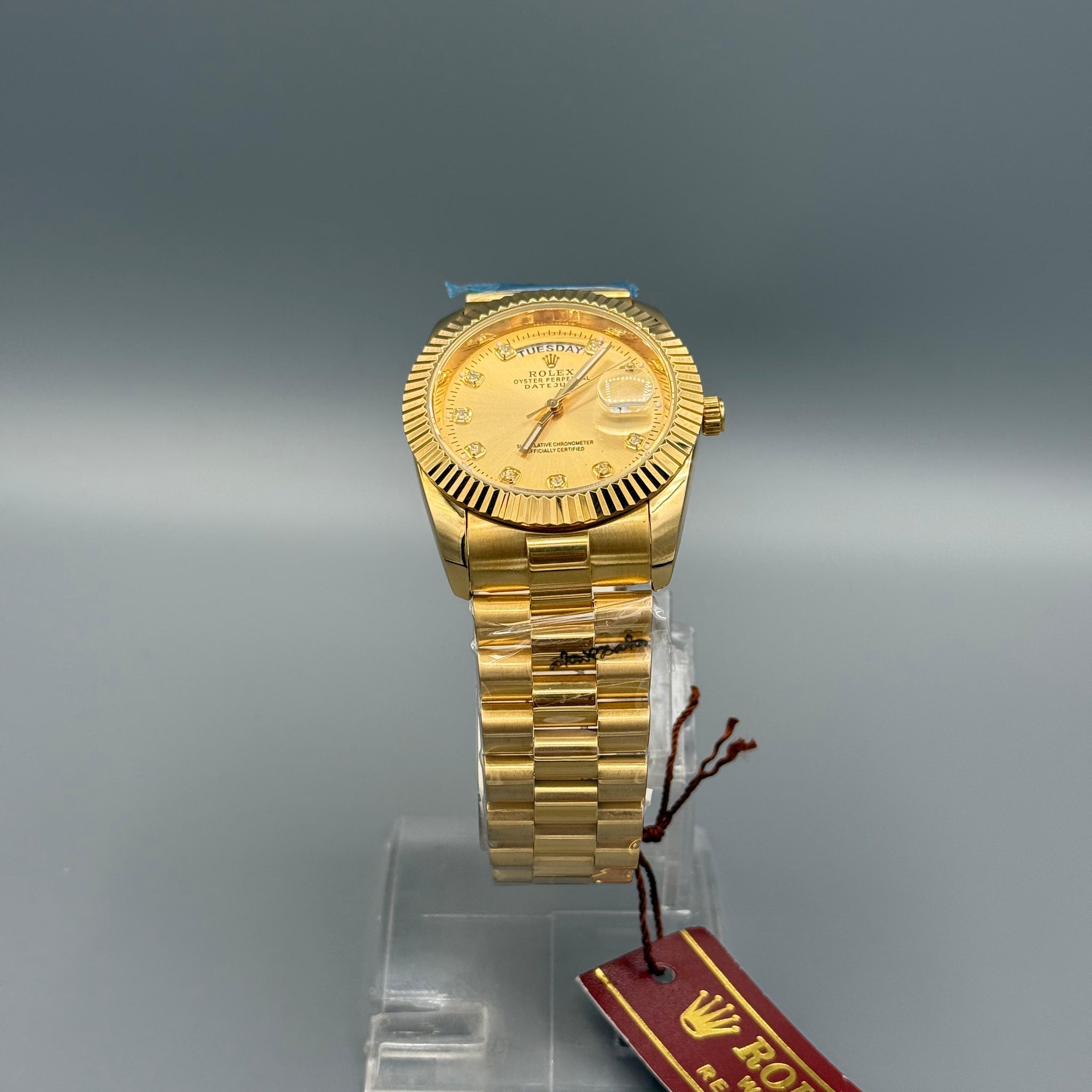 Rolx Date and Time Gold edition Master Piece